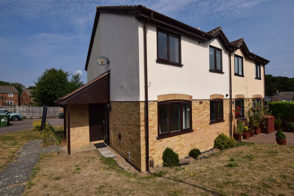 House Grampian Way in Maidstone