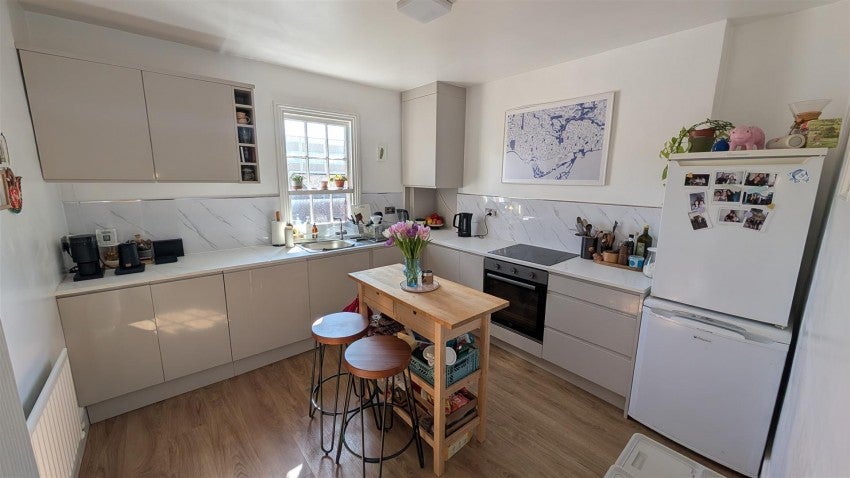 Flat Portland Street in Royal Leamington Spa
