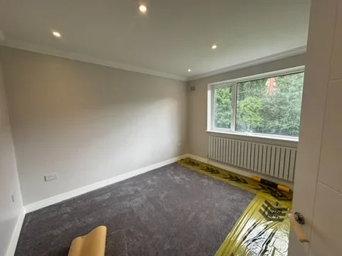Flat West Barnes Lane in Greater London