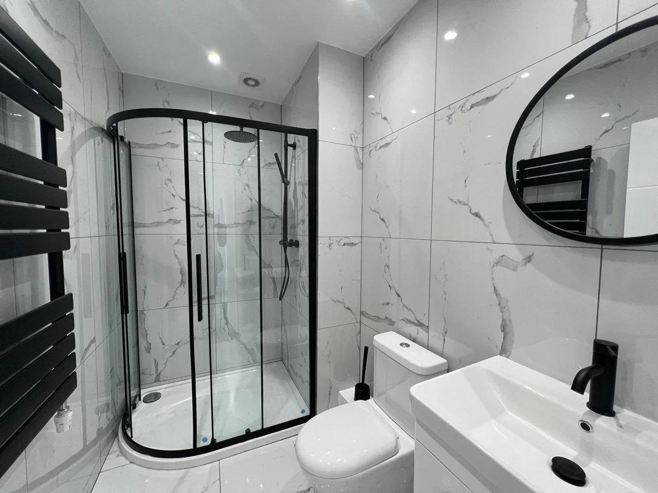 Flat Rye Lane in Greater London