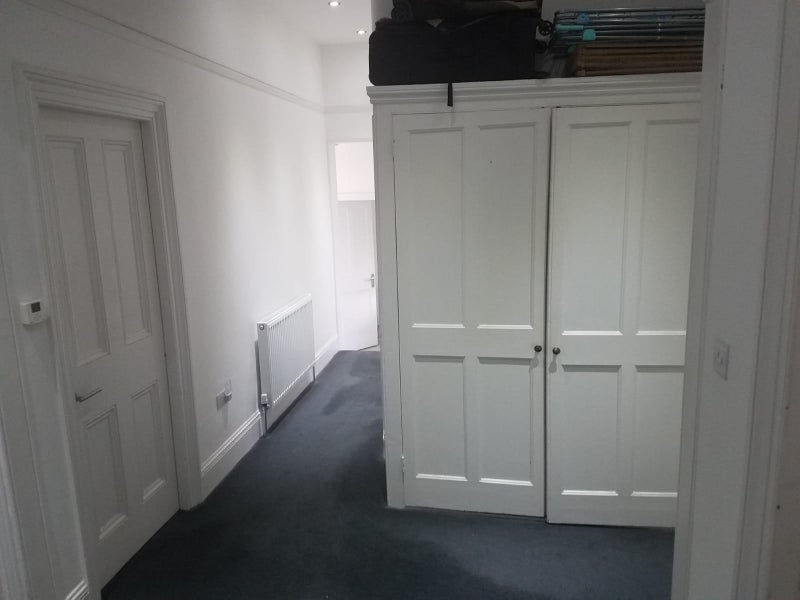 Room Idmiston Road in Greater London