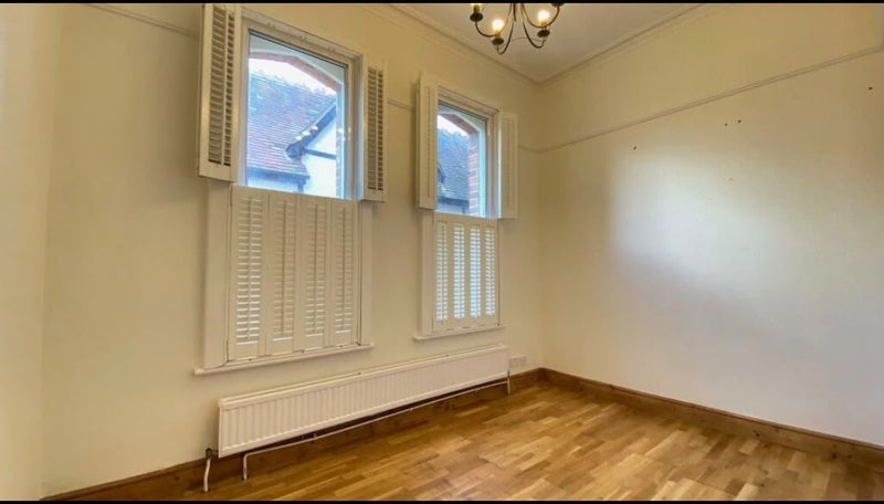 Room Boyn Hill Avenue in Maidenhead