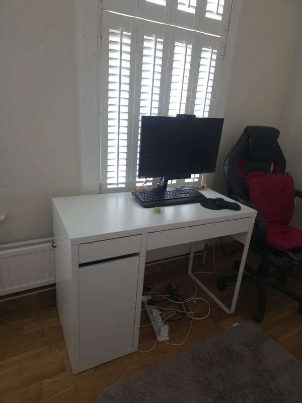 Room Boyn Hill Avenue in Maidenhead