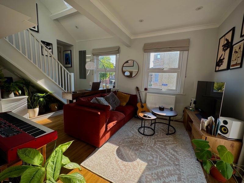 Flat Battersea Rise in Greater London