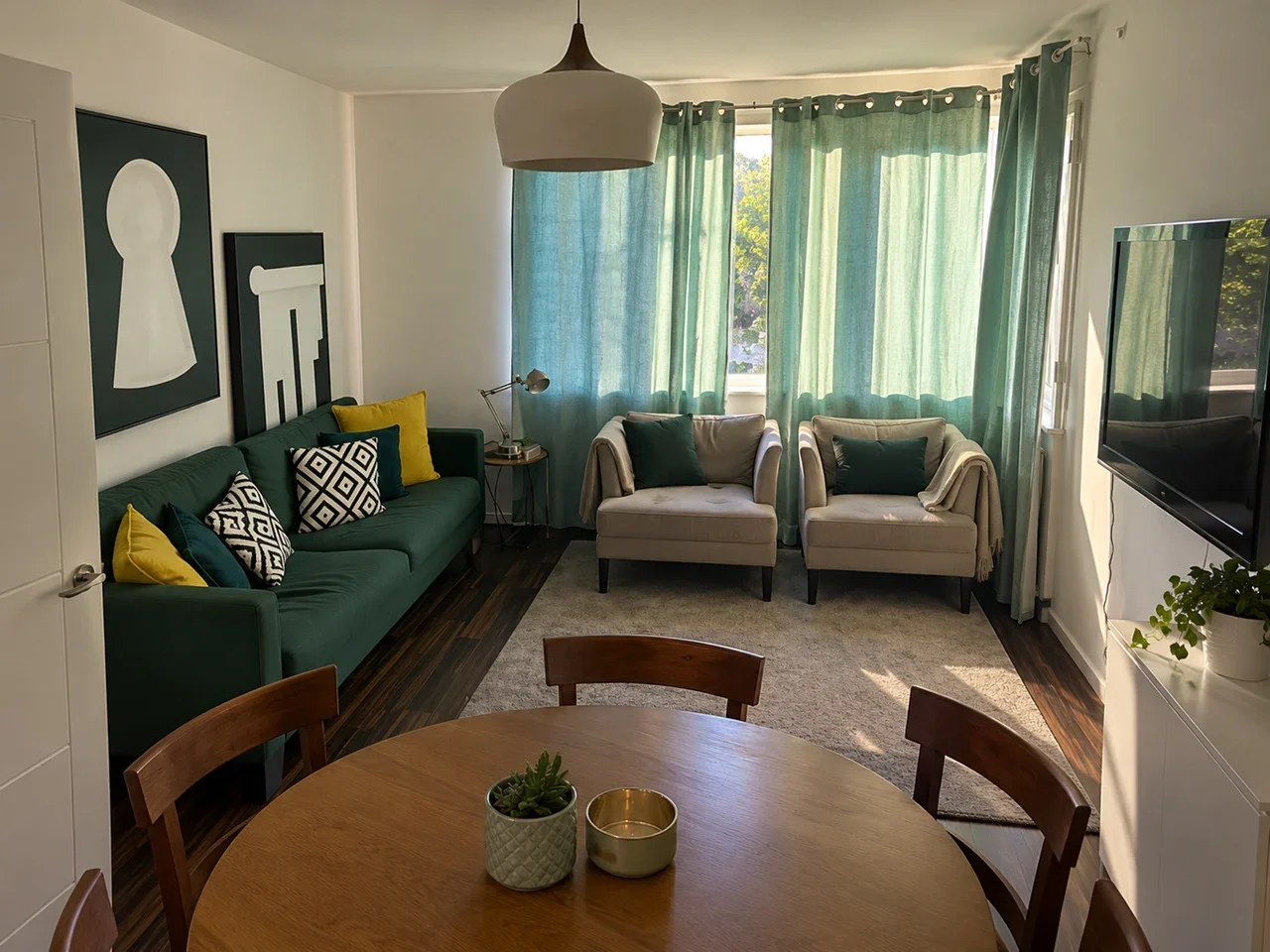 Room Atwater Close in Greater London
