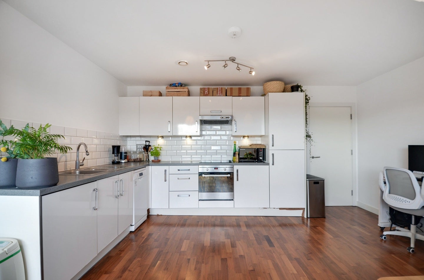Flat Thurston Road in Greater London