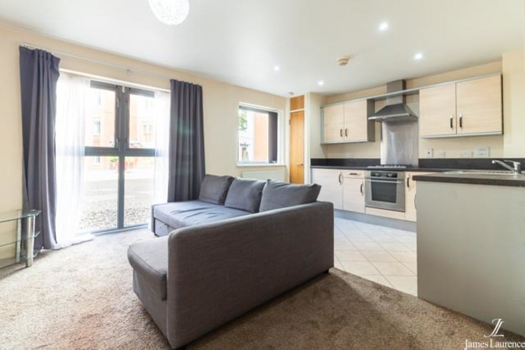 Flat Ladycroft in Birmingham