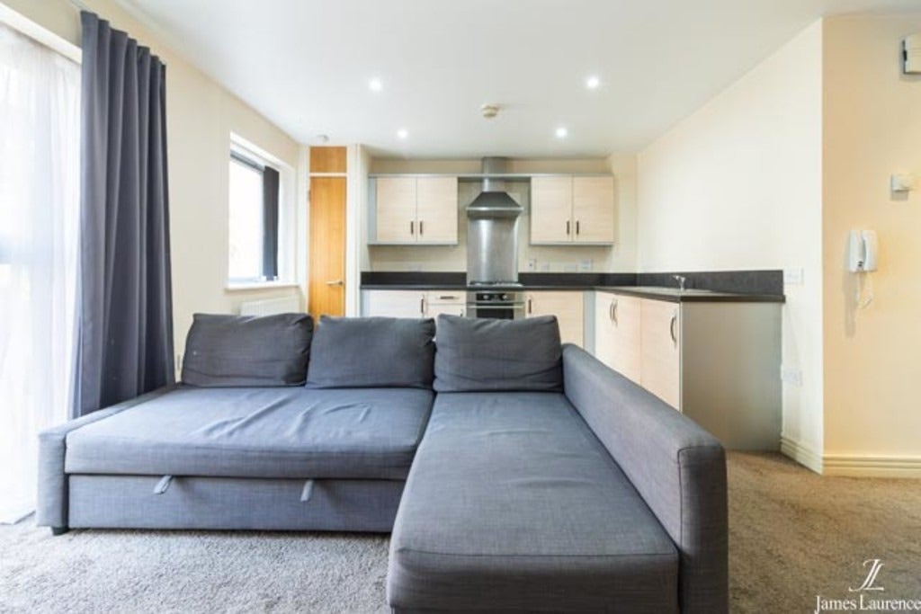 Flat Ladycroft in Birmingham