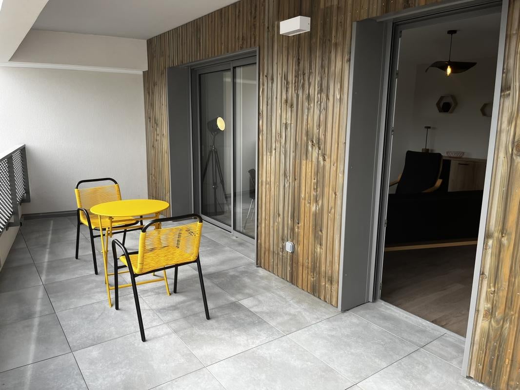 Flat Quai Félix Faure in Angers