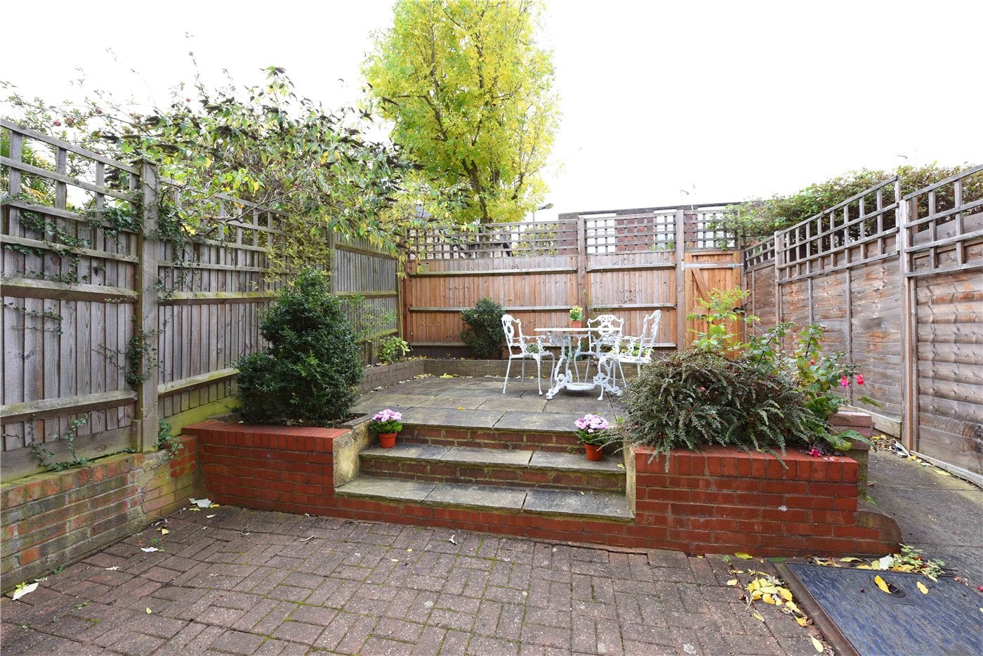 House Haldon Road in Greater London