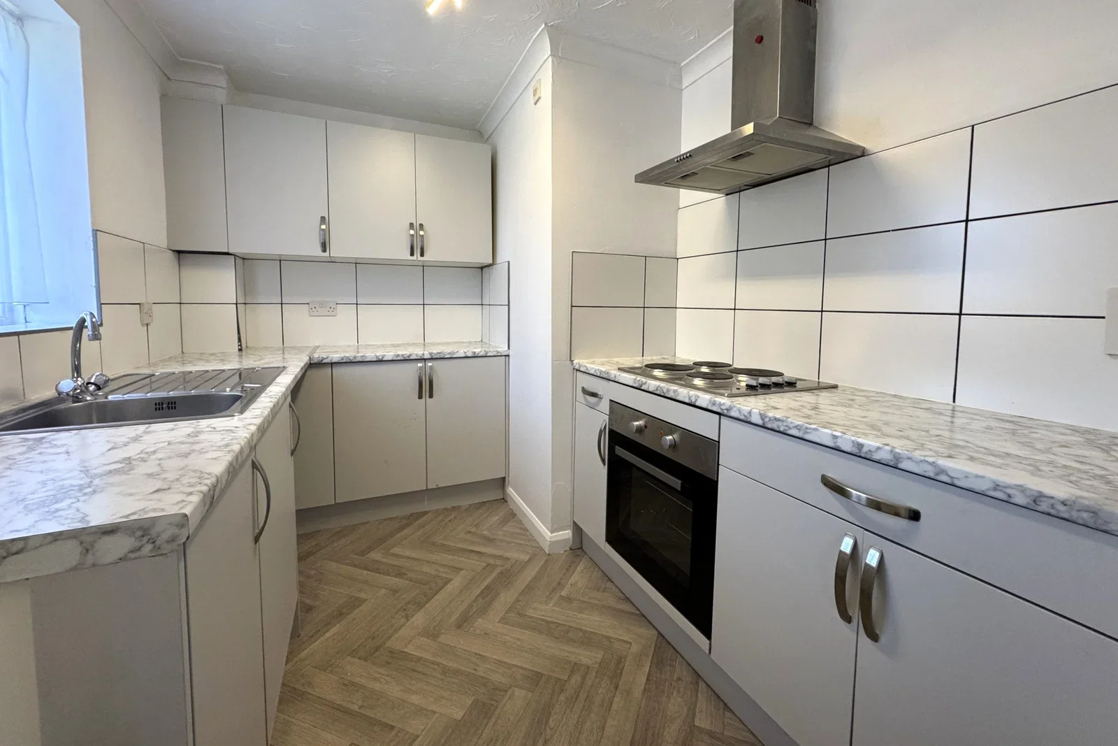 Flat Constance Close in Witham