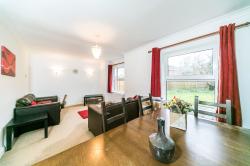 Flat Coley Avenue in Reading
