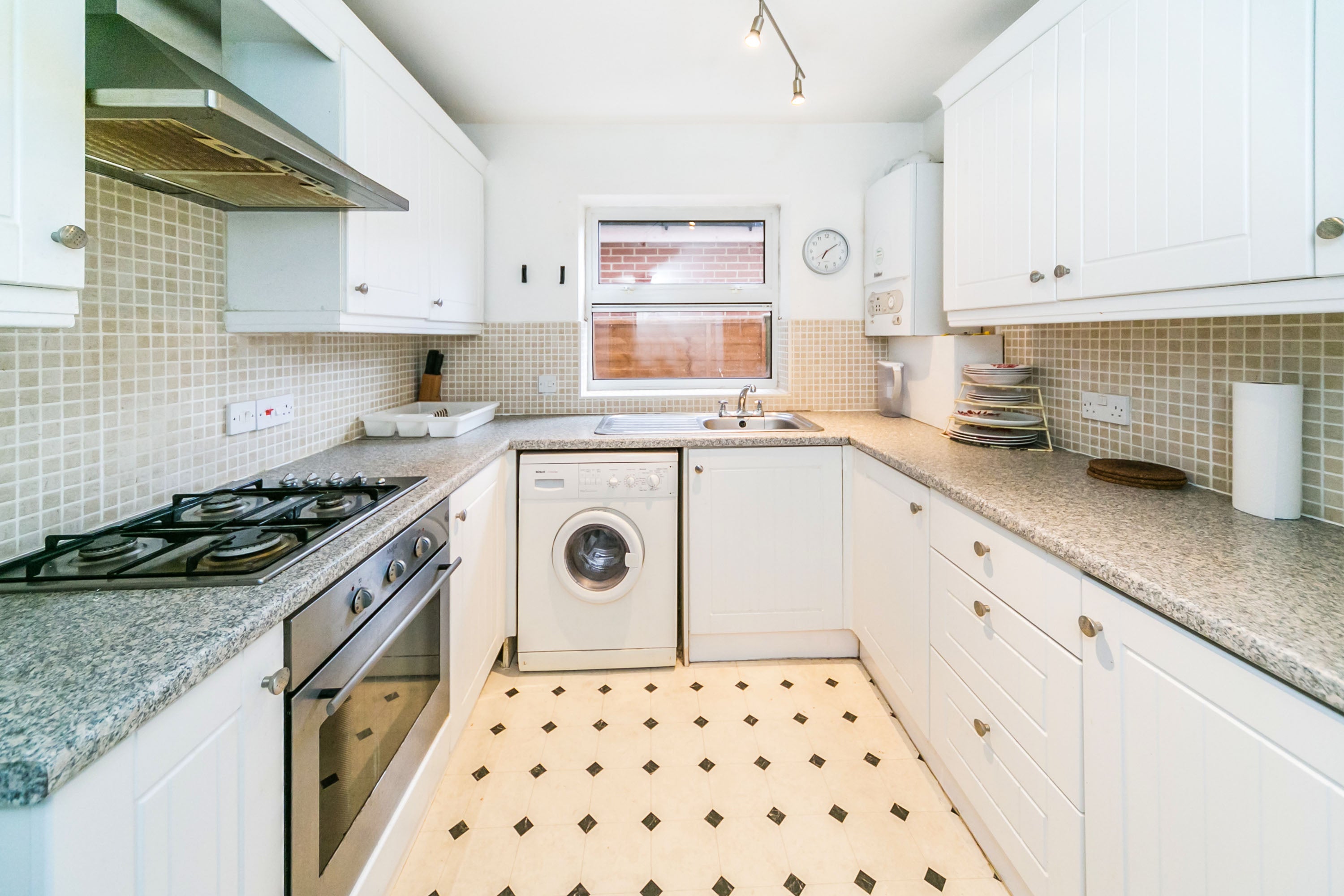 Flat Coley Avenue in Reading