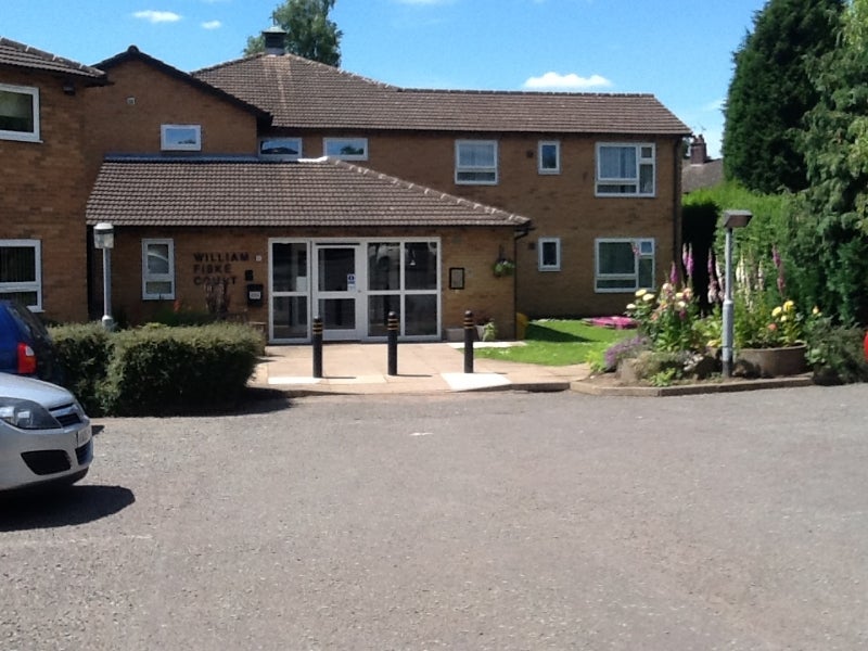 Flat Sutton Drive in Stoke-on-Trent