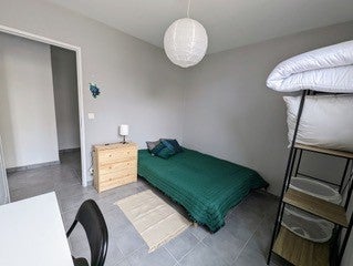 Chambre Rue du Bois à Saint-Étienne