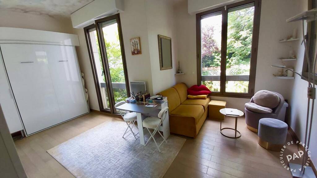 Flat Rue Delabordère in Neuilly-sur-Seine