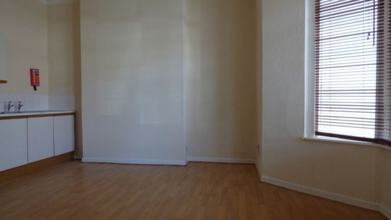 Flat Northcote Street in Cardiff