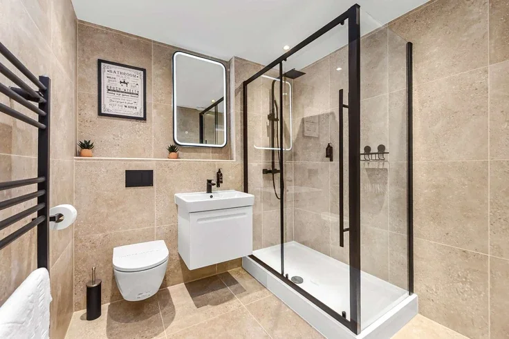 Flat Vincent Road in Greater London