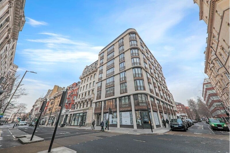 Flat Great Portland Street in City of Westminster