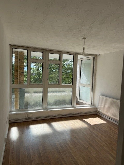 Flat Watersmeet in Harlow