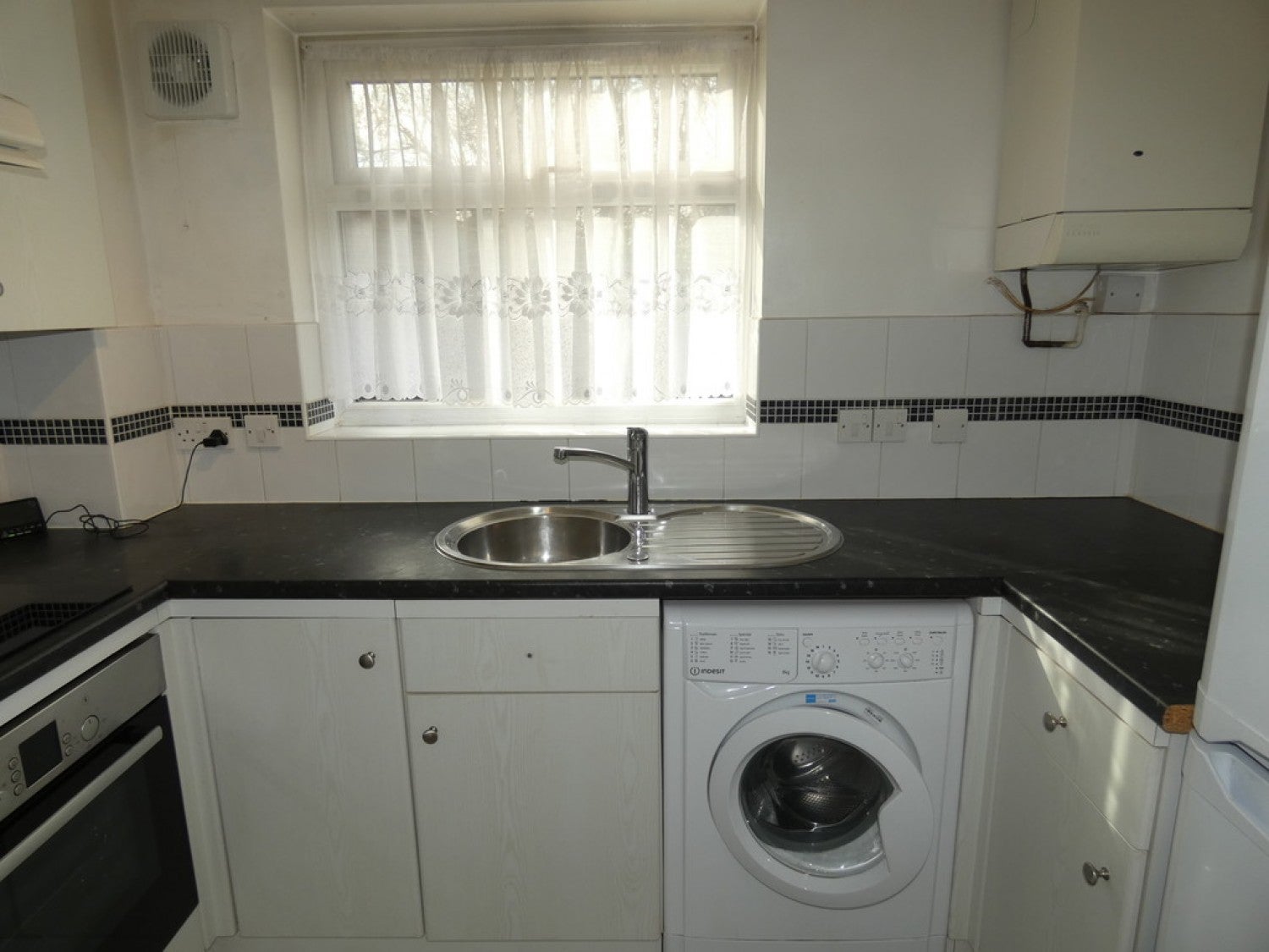 Flat Grosmont Close in Monmouth