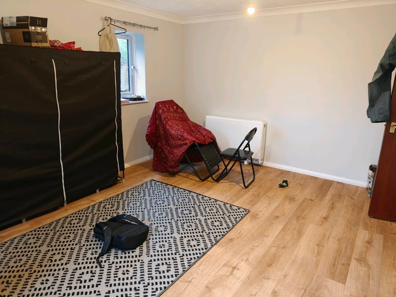 Room Whitley Mead in Harry Stoke