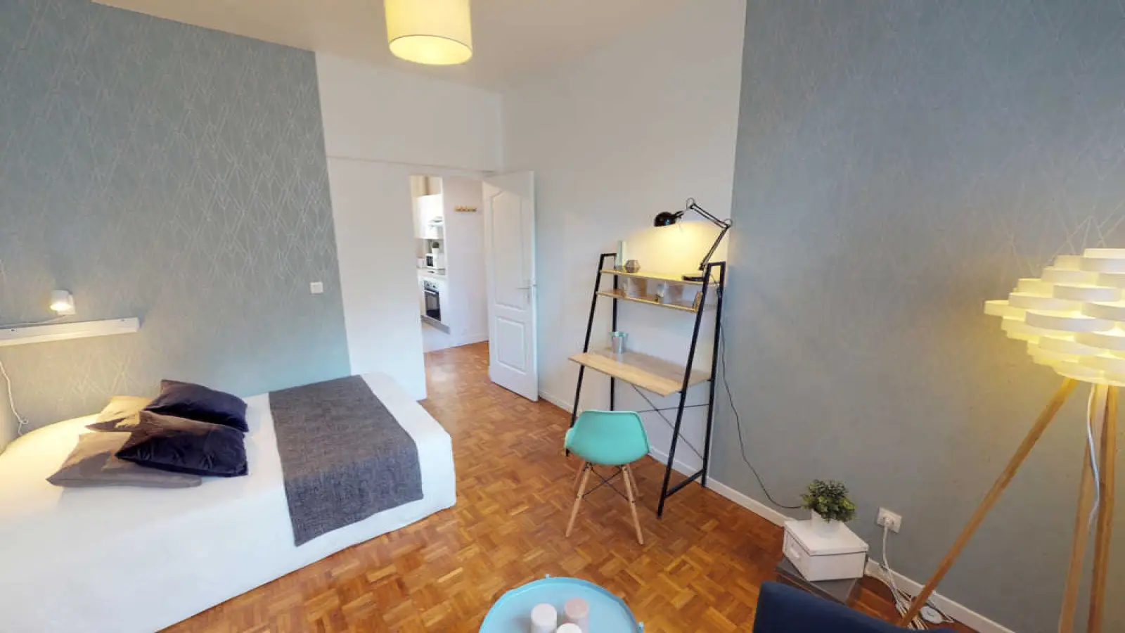 Room Avenue Pierre Grenier in Boulogne-Billancourt