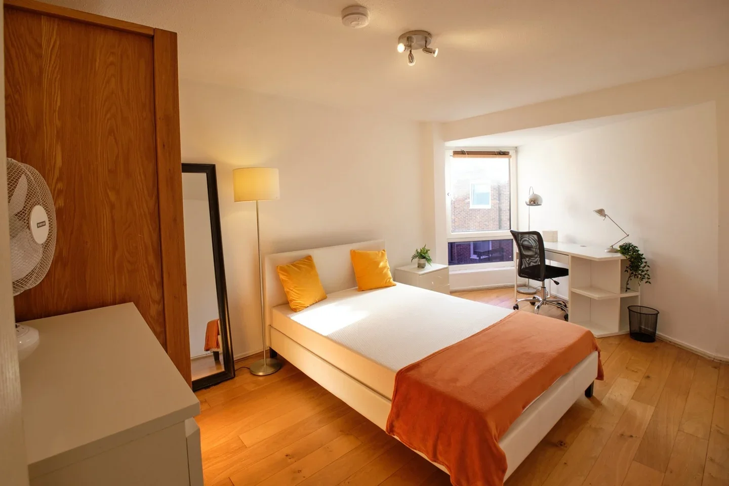 Flat Bingfield Street in Greater London