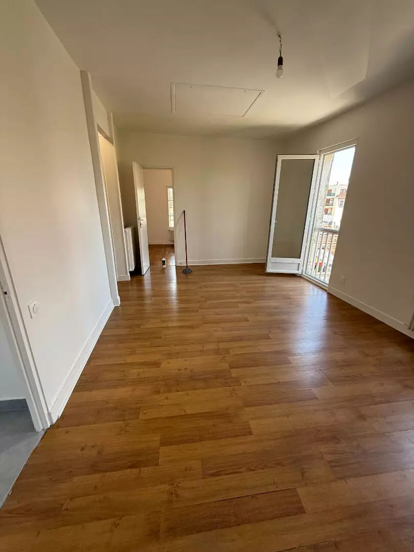 Appartement Rue Pierre Pépin à Montreuil