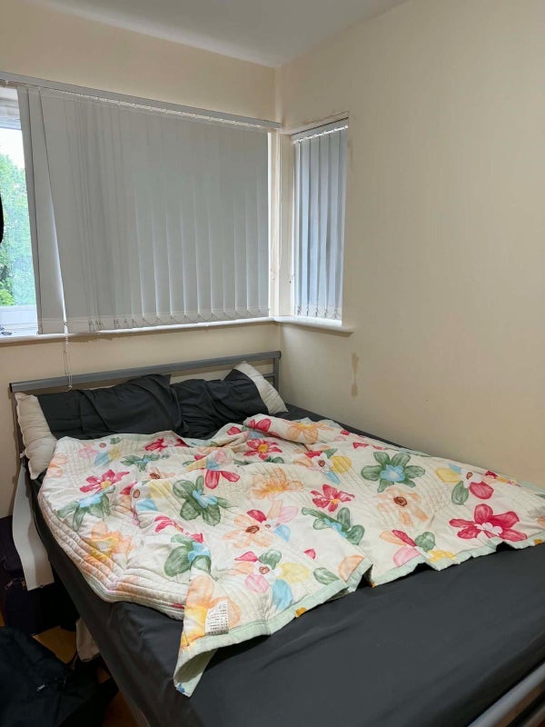 Room Moss Lane East in Manchester