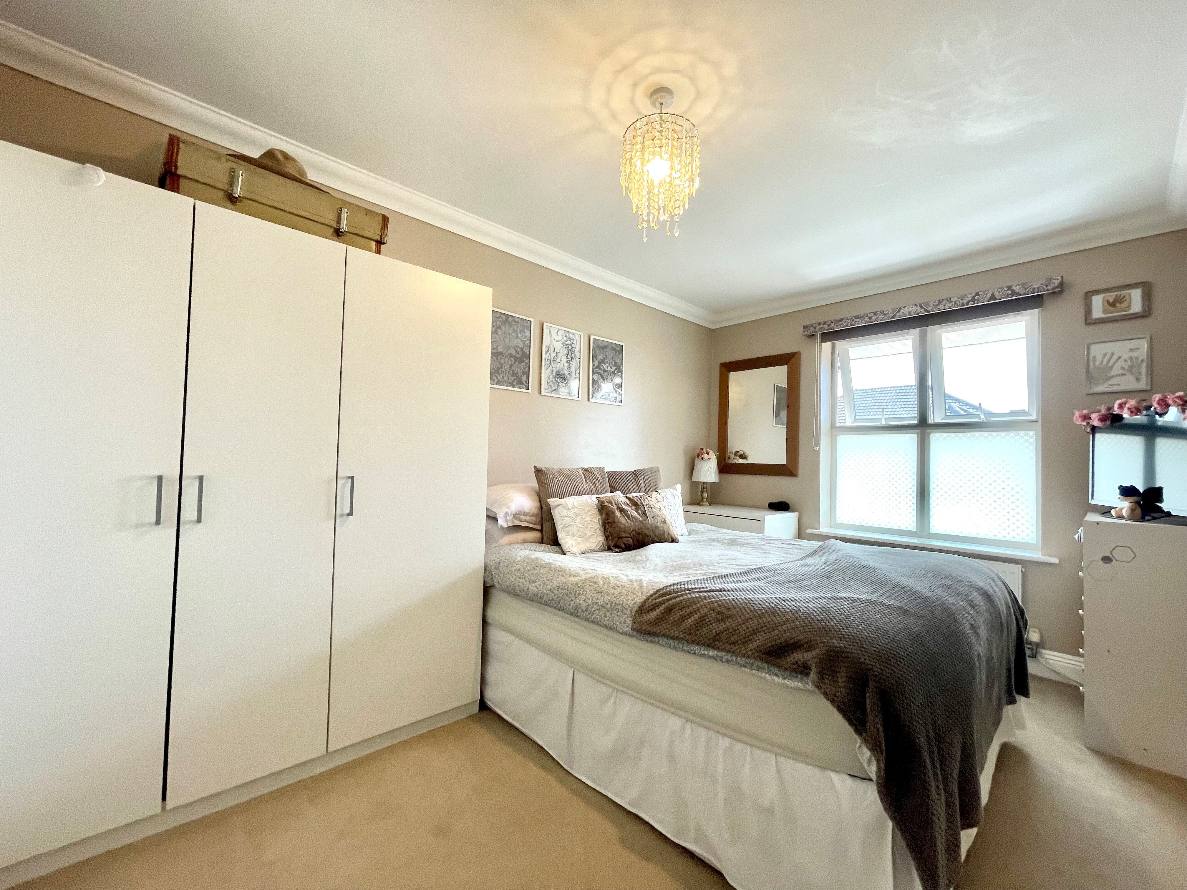 Flat Capstone Road in Bournemouth