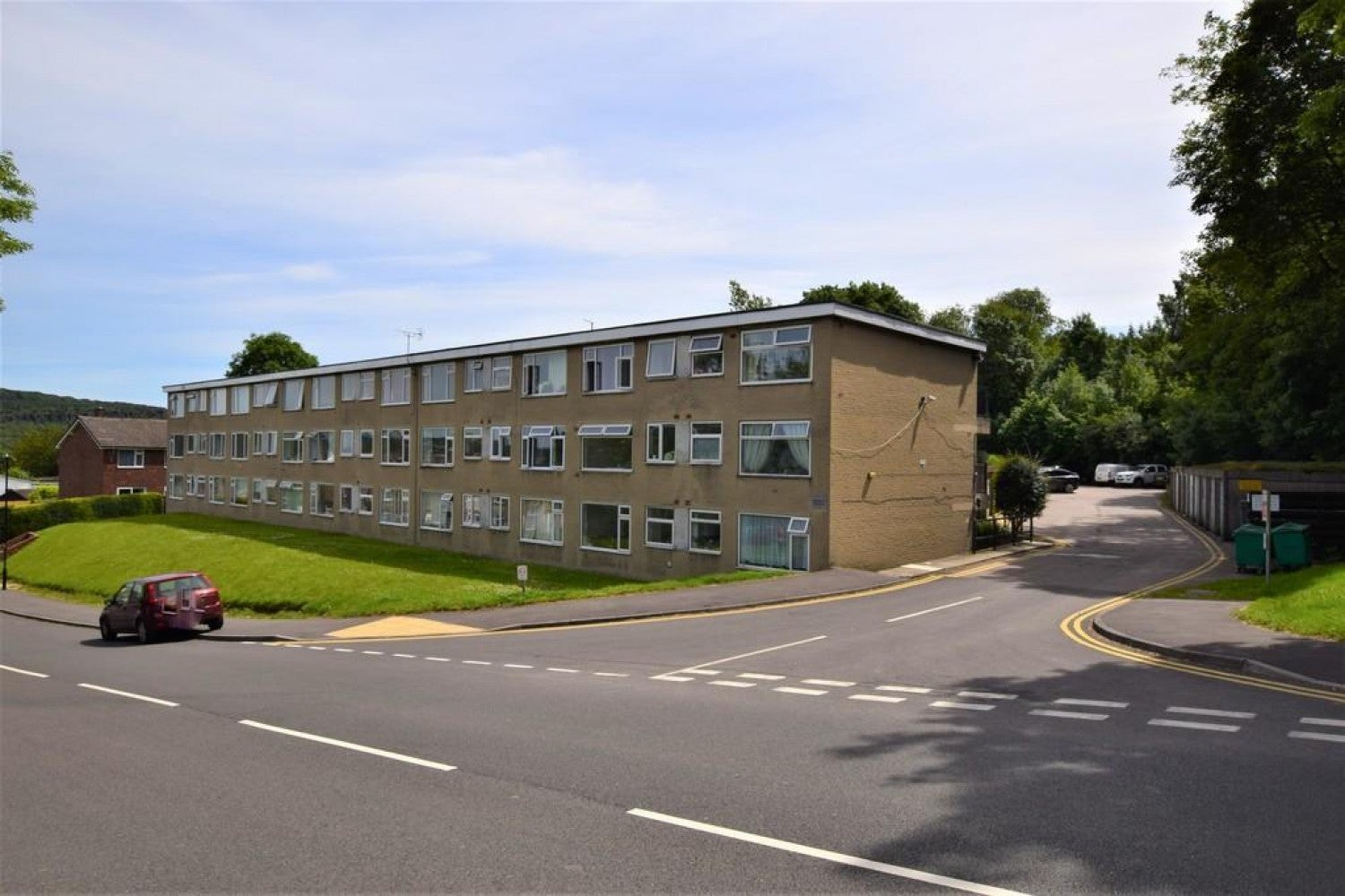 Flat Webb Avenue in Sheffield