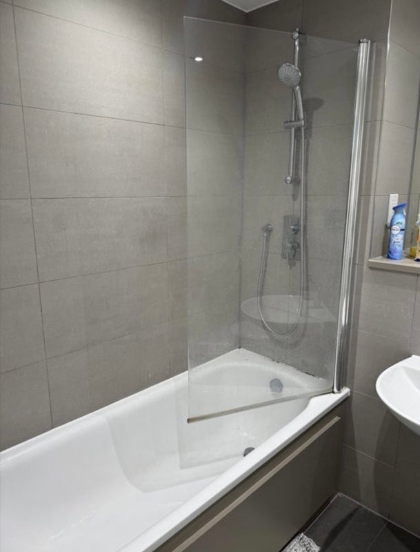 Flat PROW 87 in Greater London
