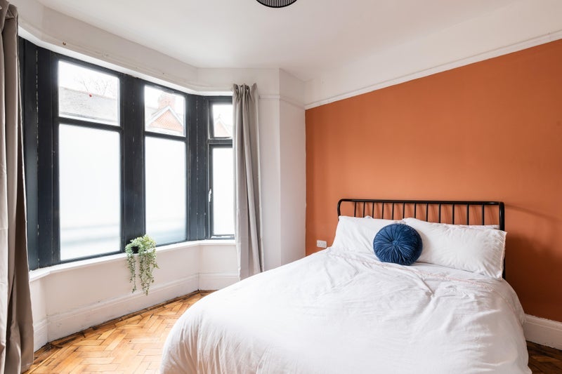 Room Flaxland Avenue in Cardiff