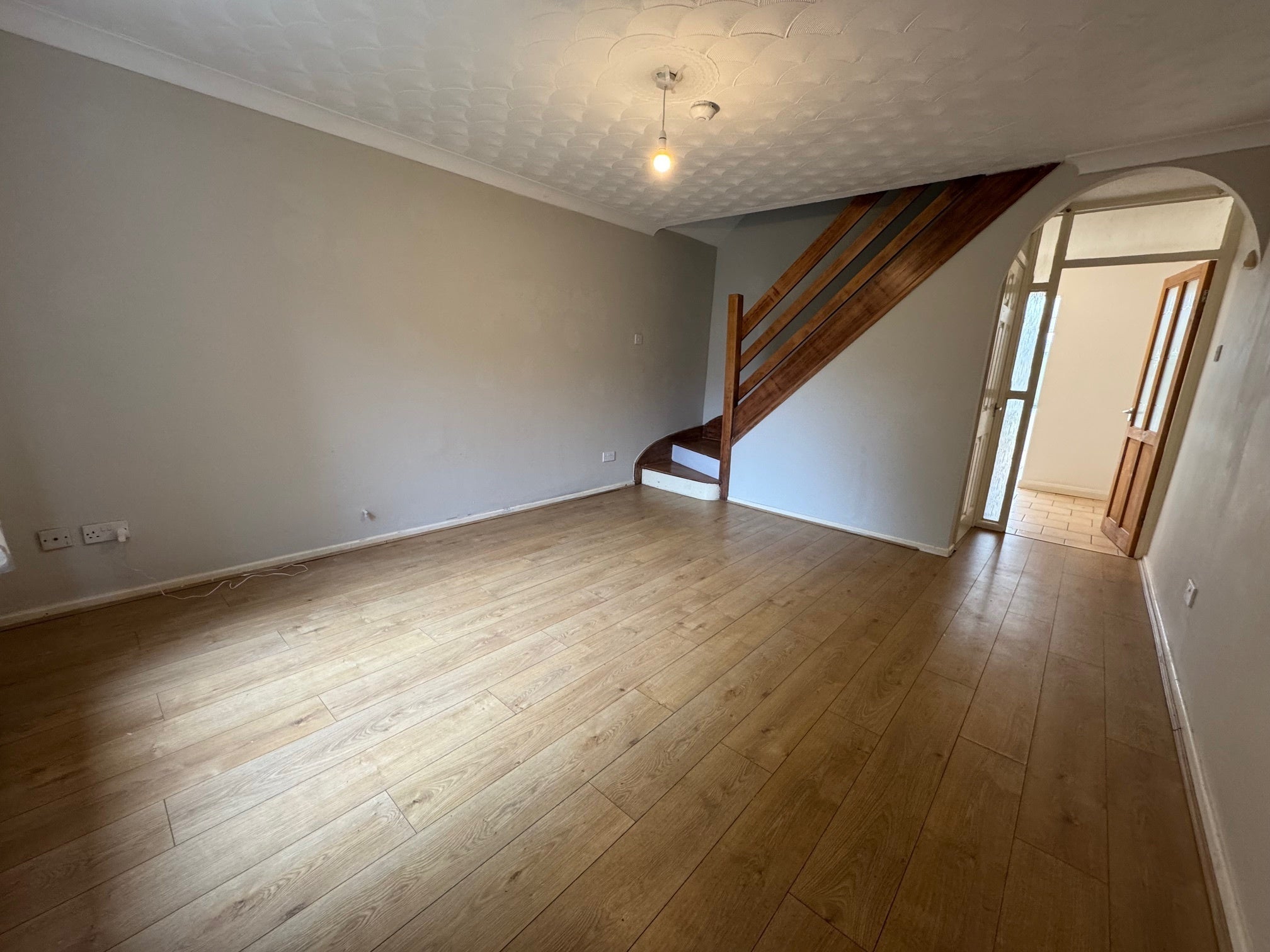 House Fulmar Close in Cardiff County