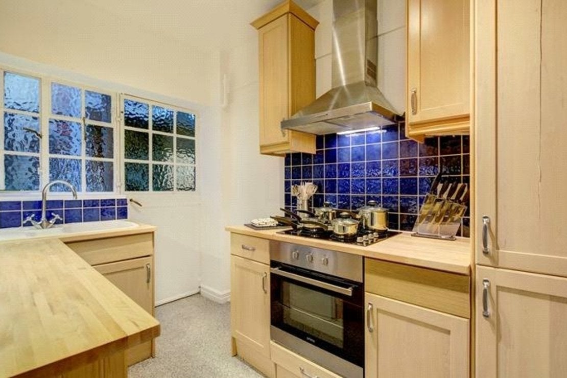 Flat Fulham Road in Greater London