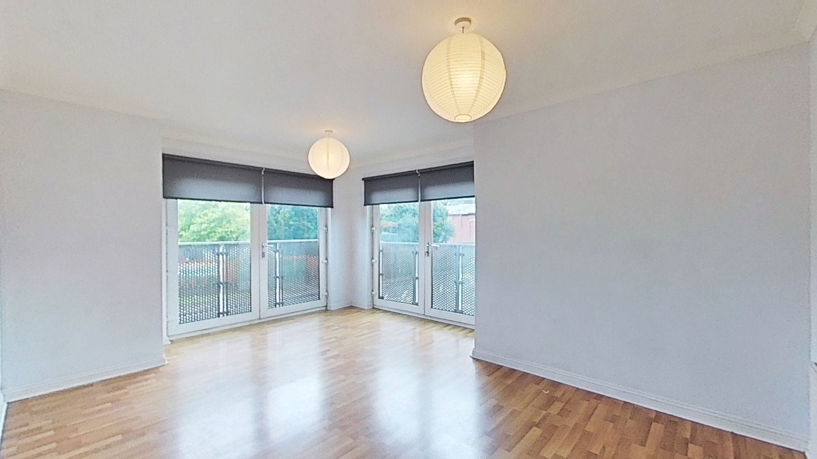 Flat Dawson Road in Glasgow