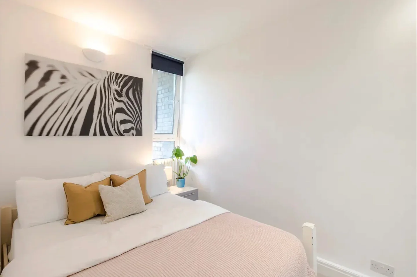 Flat Clarence Gardens in Greater London