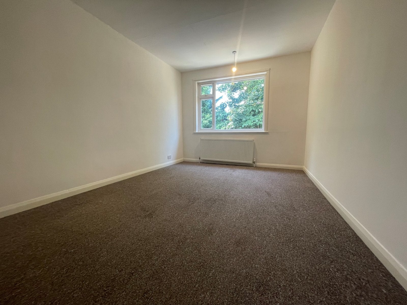 Flat Birkdale Close in West Ella