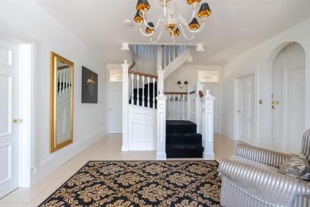 Flat Bath Road in Saltford
