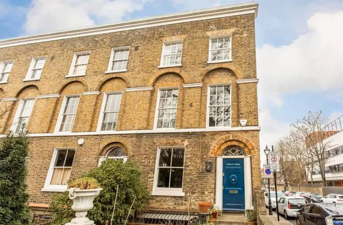 House Bow Road in Greater London