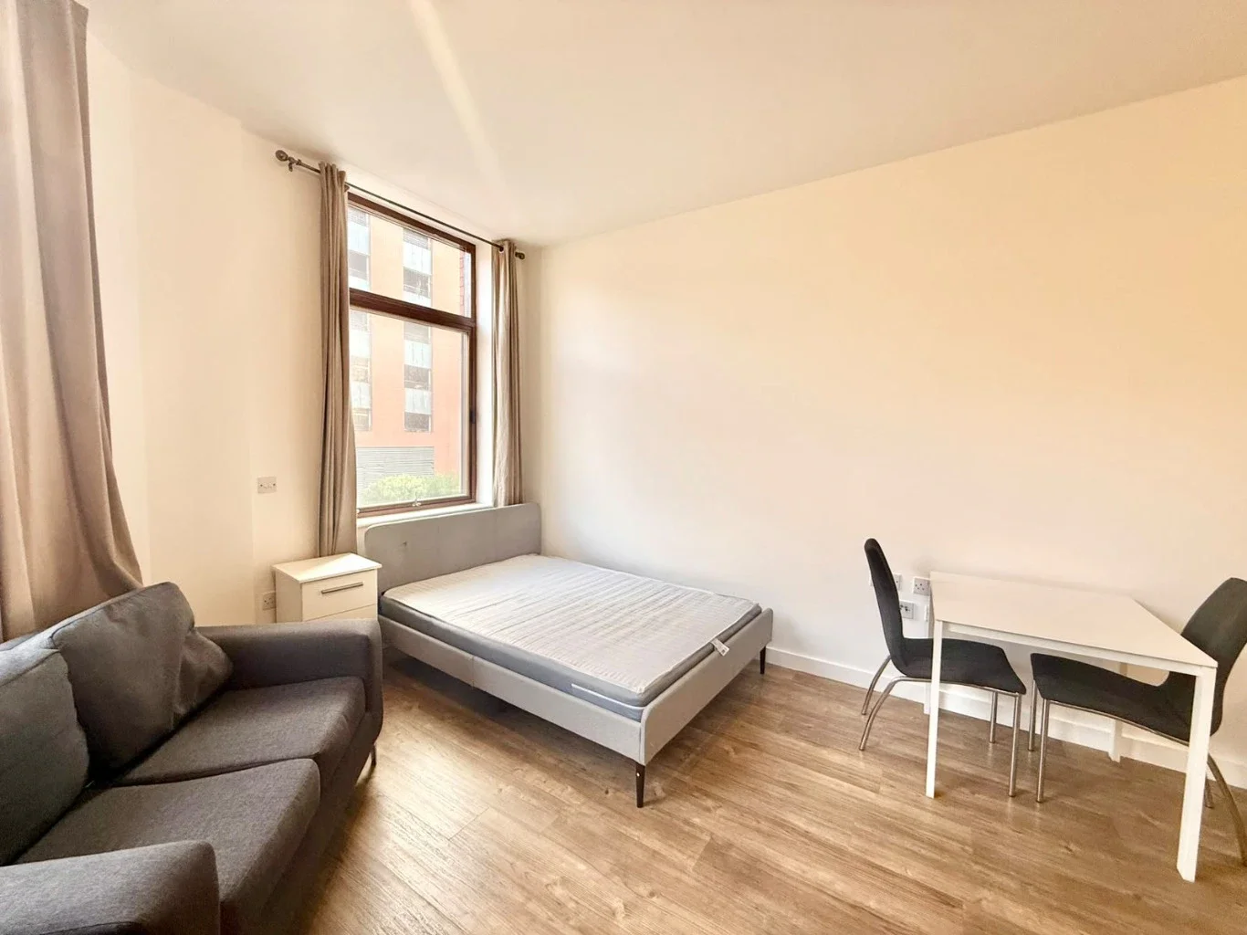 Flat Moorfields in Liverpool