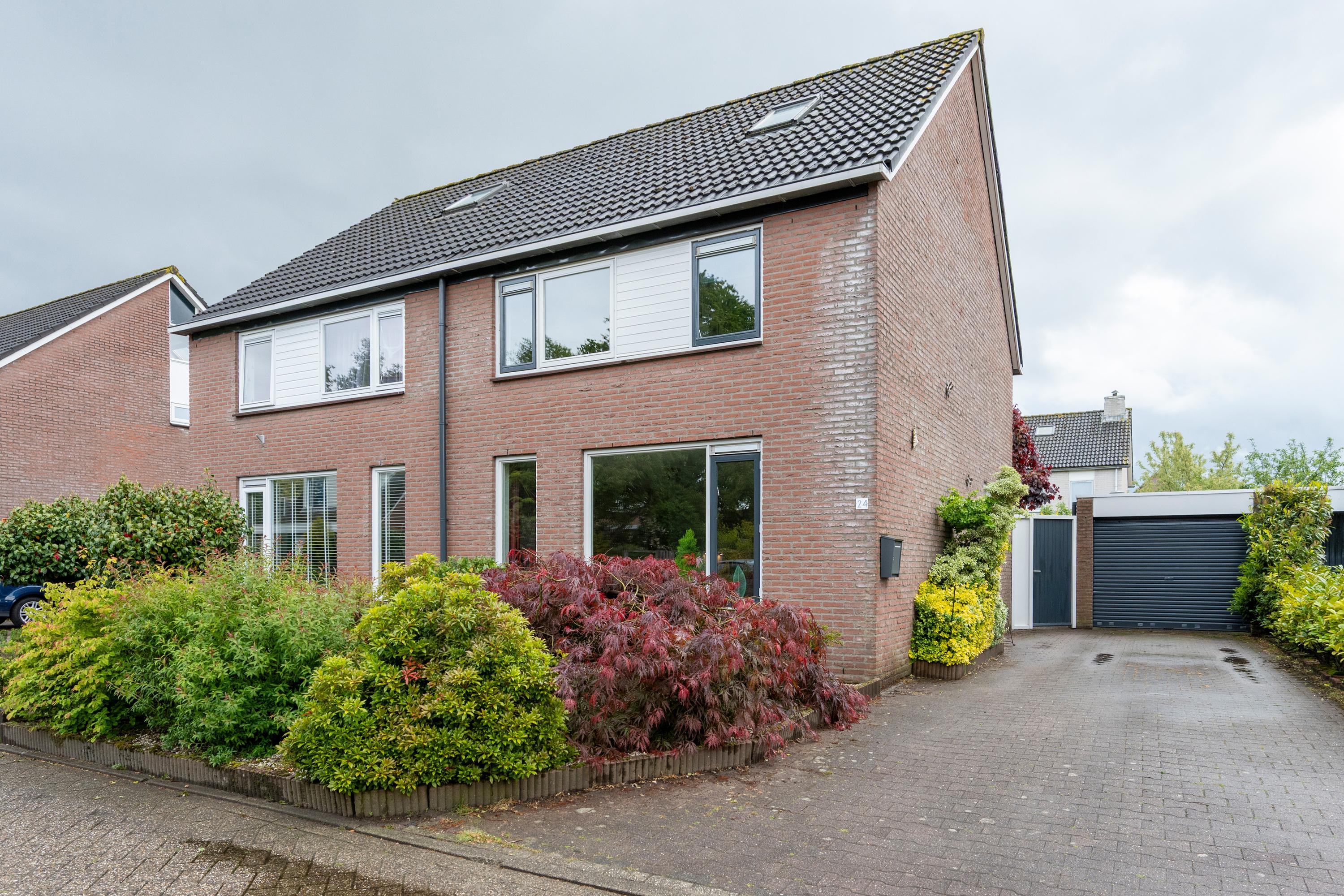 Huis Alpenkraai 24 in Emmen