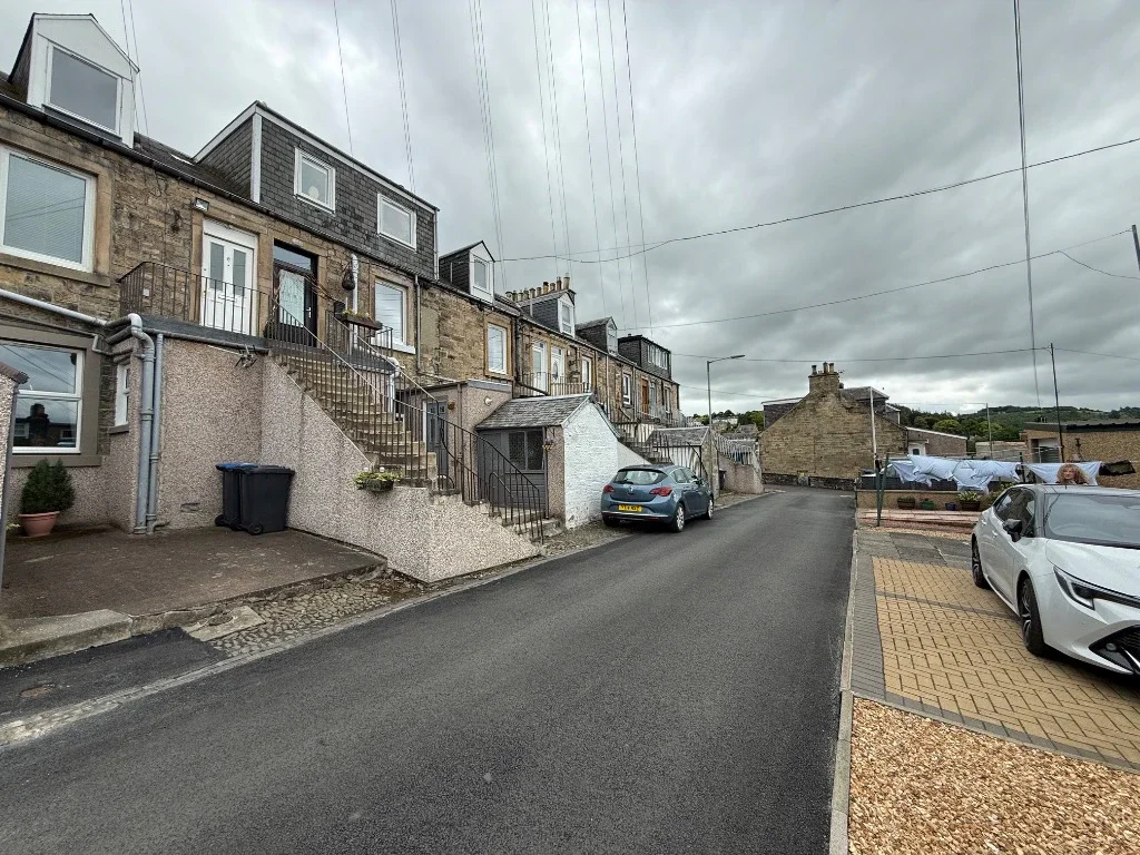 Flat Dalkeith Place in Hawick