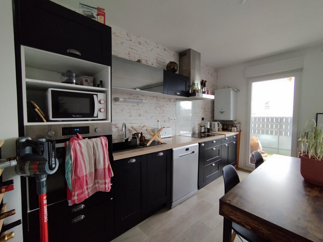 Flat Rue Henri Queffélec in Bruz