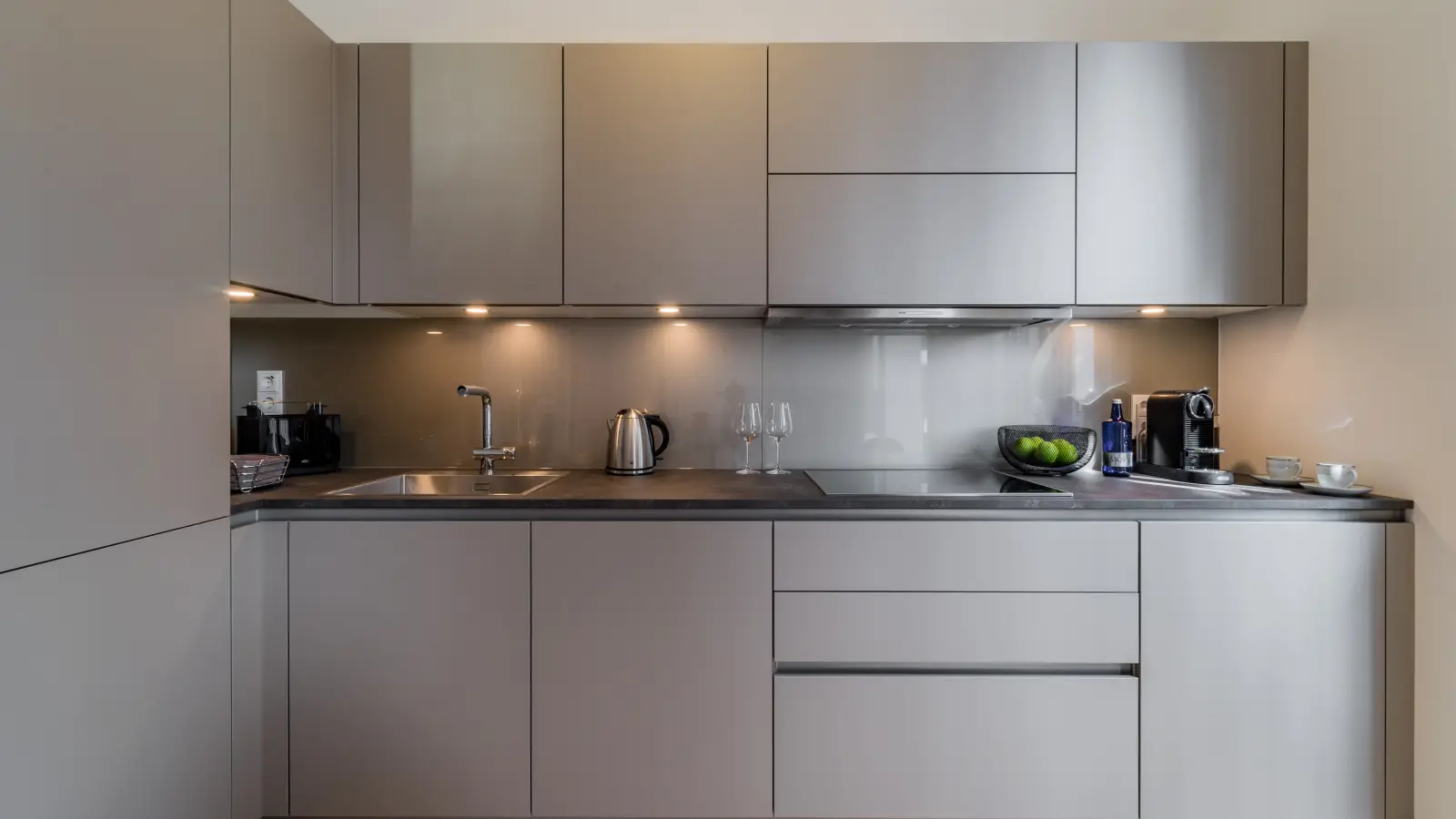 Wohnung Wilhelm-Caspar-Wegely-Platz in Berlin