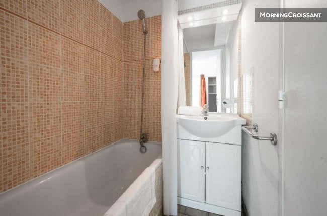 Appartement Rue Yves Brayer à Mandelieu-la-Napoule