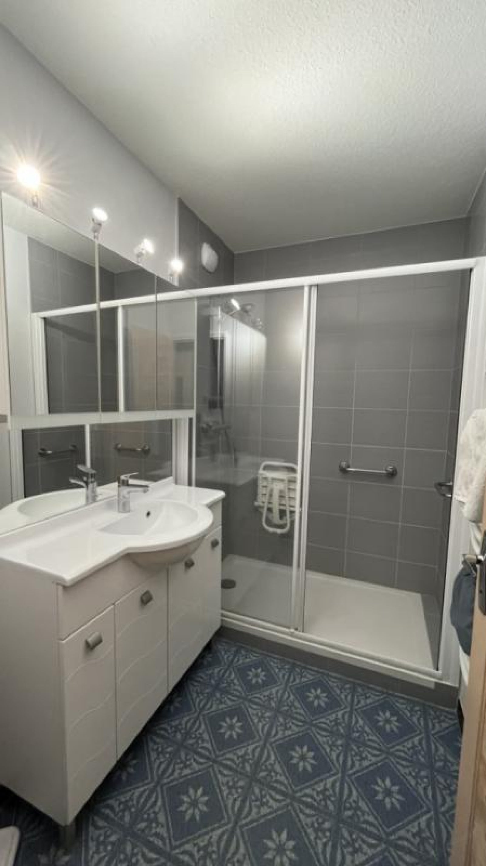 Appartement Rue Albert Thomas à Roanne