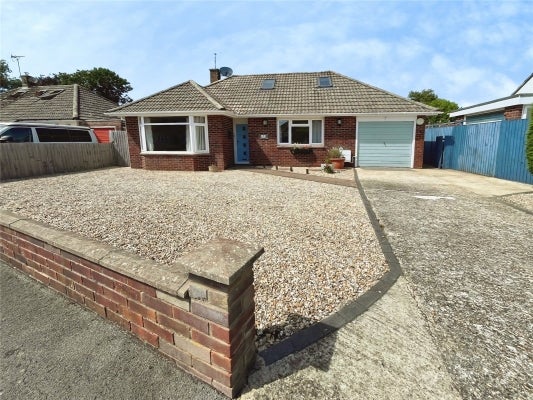 House Binghams Road in Crossways