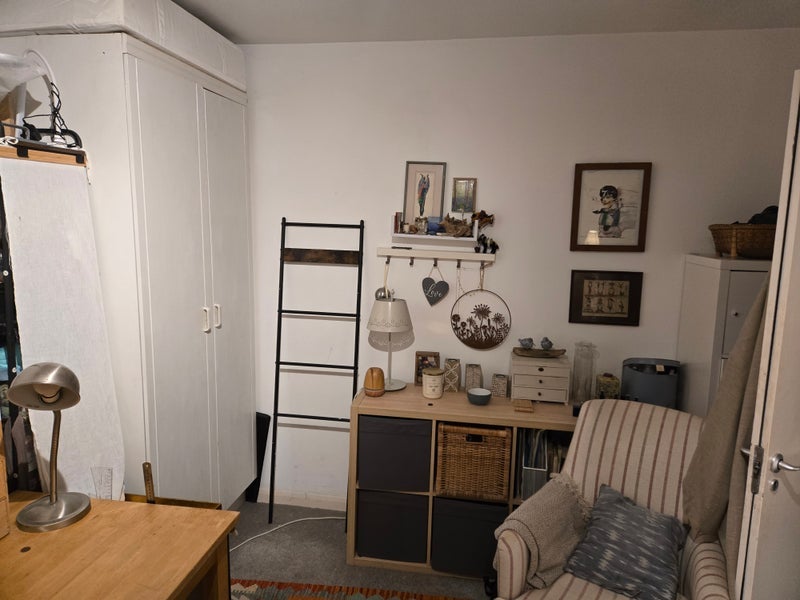 Flat Netherwood Road in Greater London
